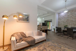 Arenal White Bliss Villa
